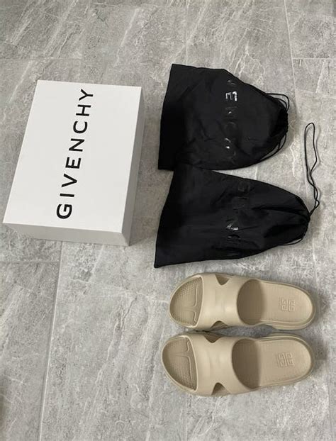 givenchy flip flops ladies|Givenchy marshmallow sandals.